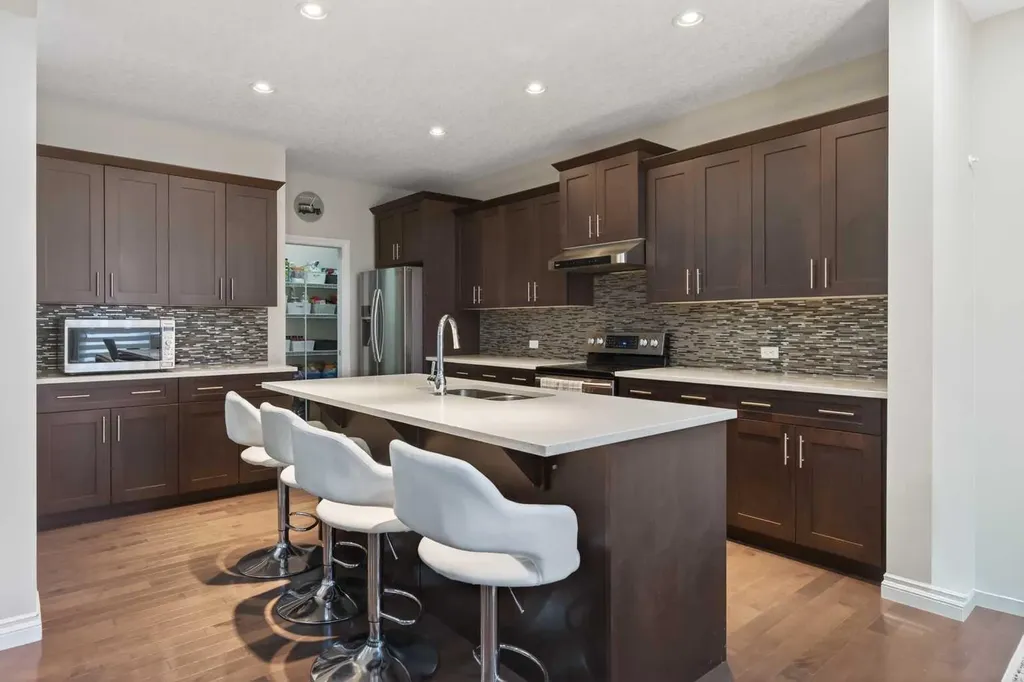 673 Marina Drive Chestermere AB T1X0S3