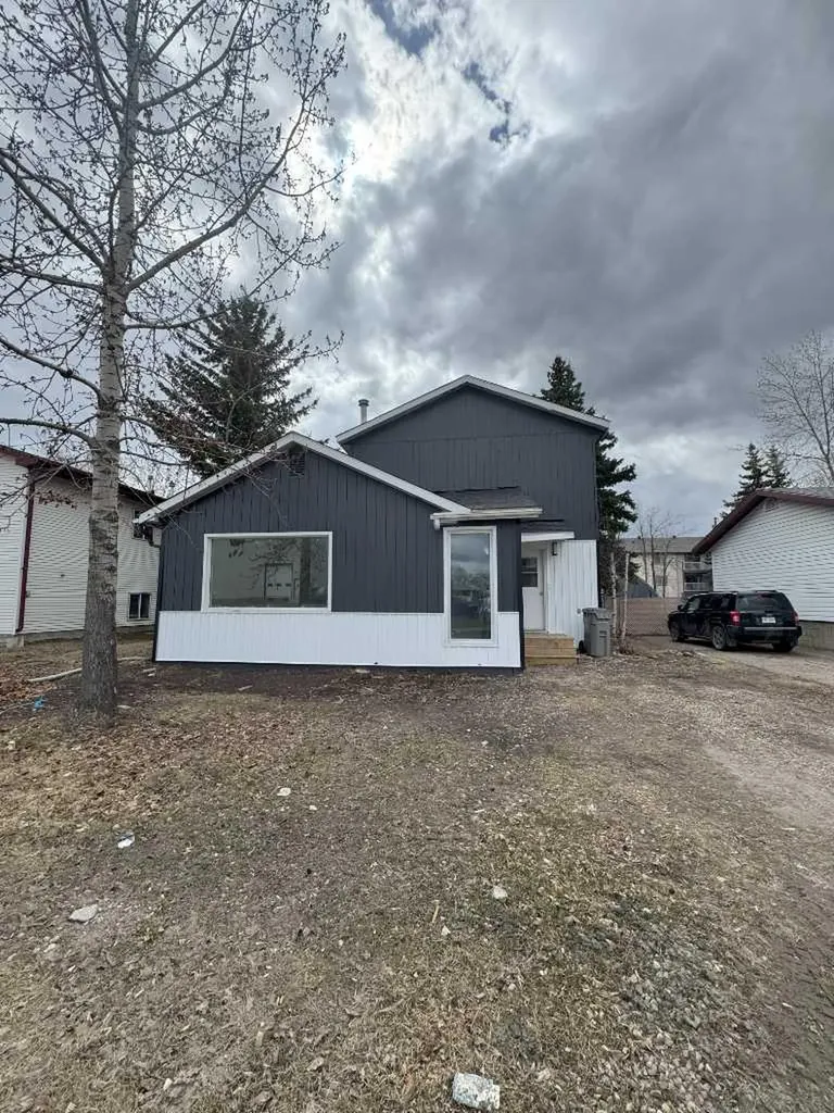 10021 106 Avenue Grande Prairie AB T8V 1J6