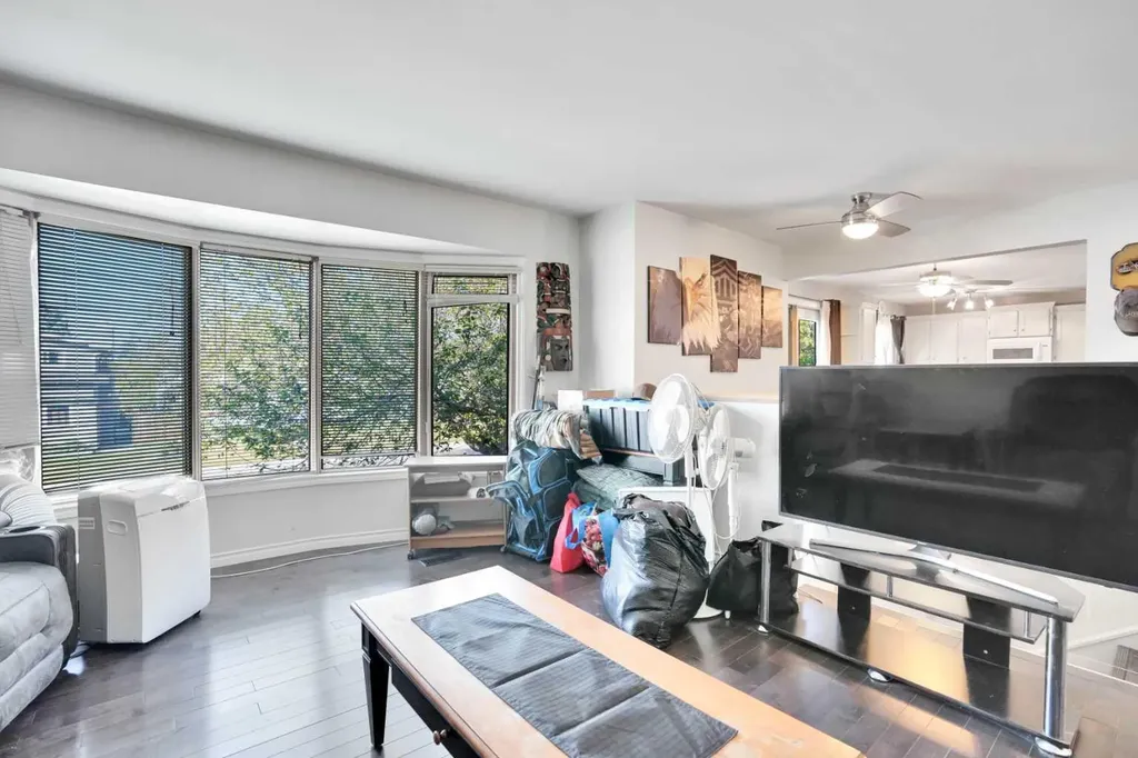 4764 Rundlewood Drive NE Calgary AB T1Y 2P1