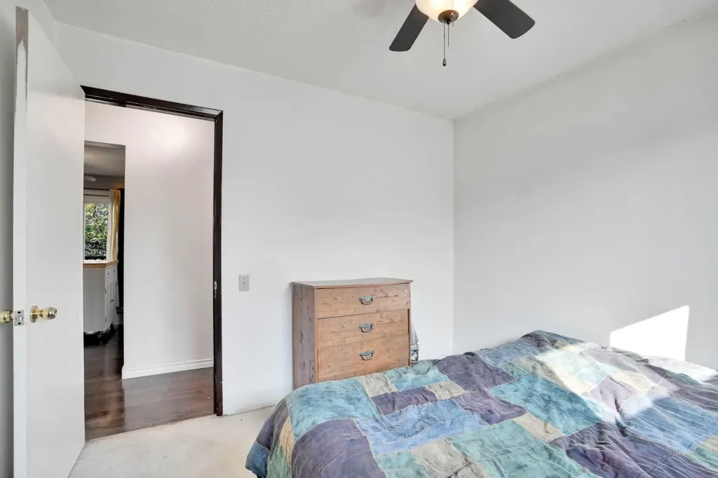 4764 Rundlewood Drive NE Calgary AB T1Y 2P1