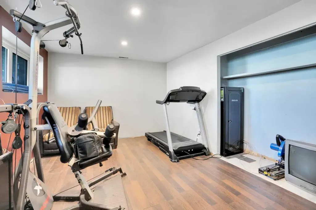 4764 Rundlewood Drive NE Calgary AB T1Y 2P1