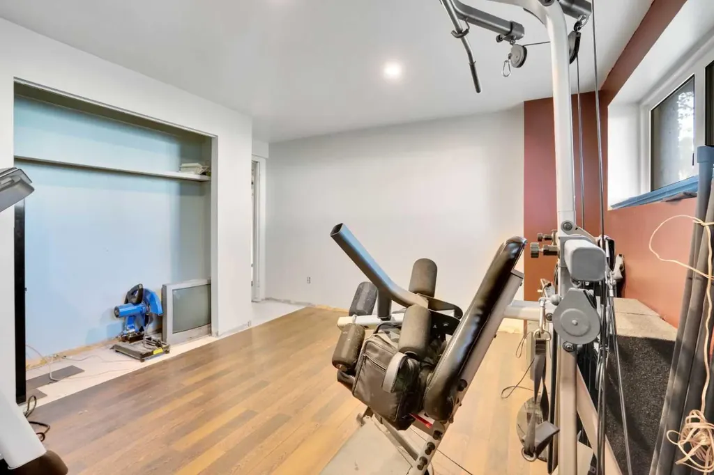 4764 Rundlewood Drive NE Calgary AB T1Y 2P1