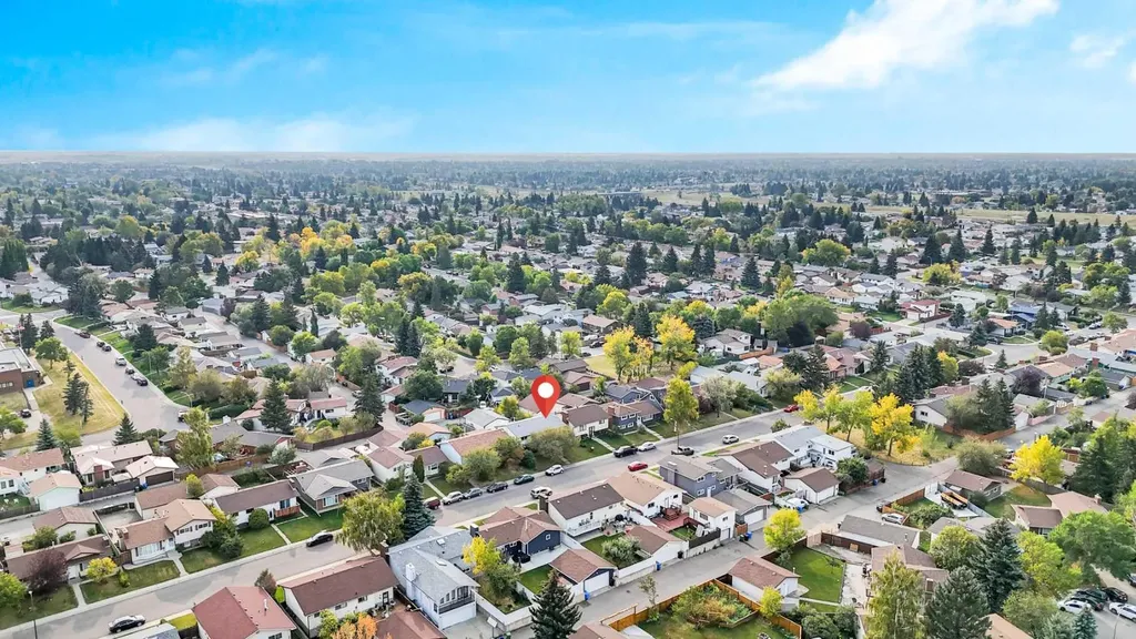 4764 Rundlewood Drive NE Calgary AB T1Y 2P1