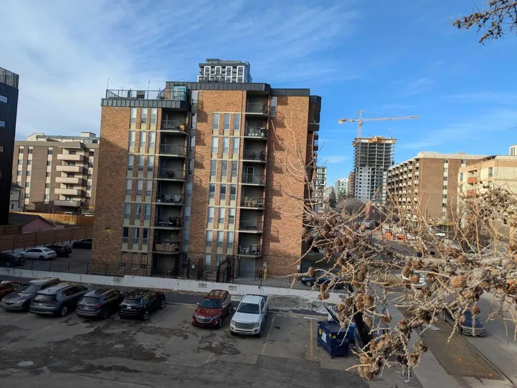 1401 2 Street SW Calgary AB T2R 0W7