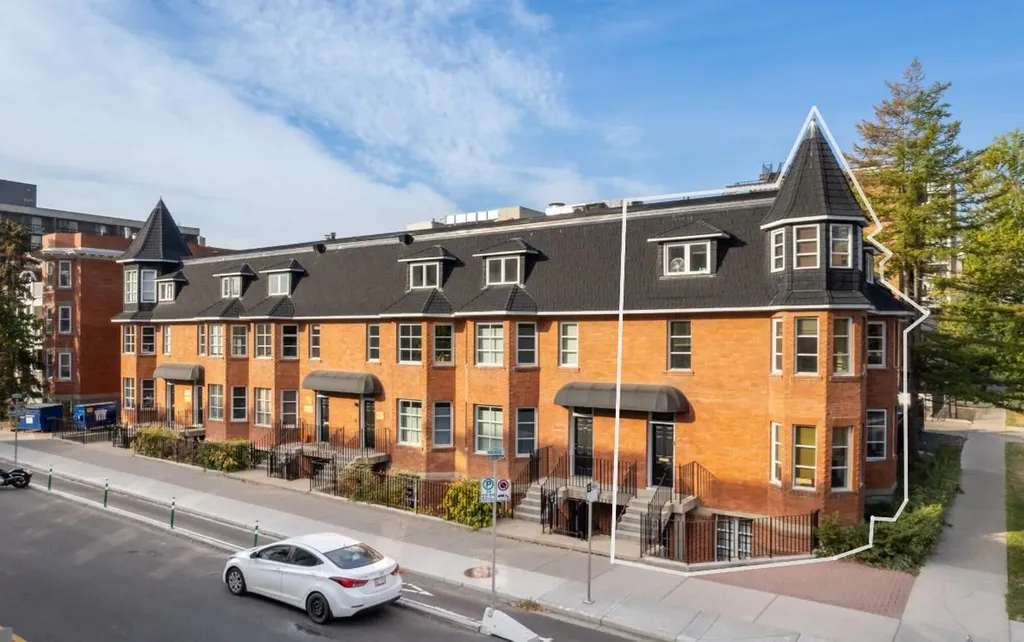 1401 2 Street SW Calgary AB T2R 0W7