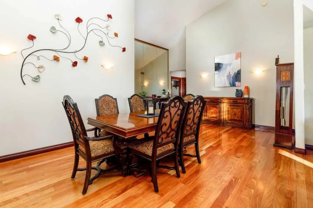 85 Oberlin Avenue Red Deer AB T4N 4X1