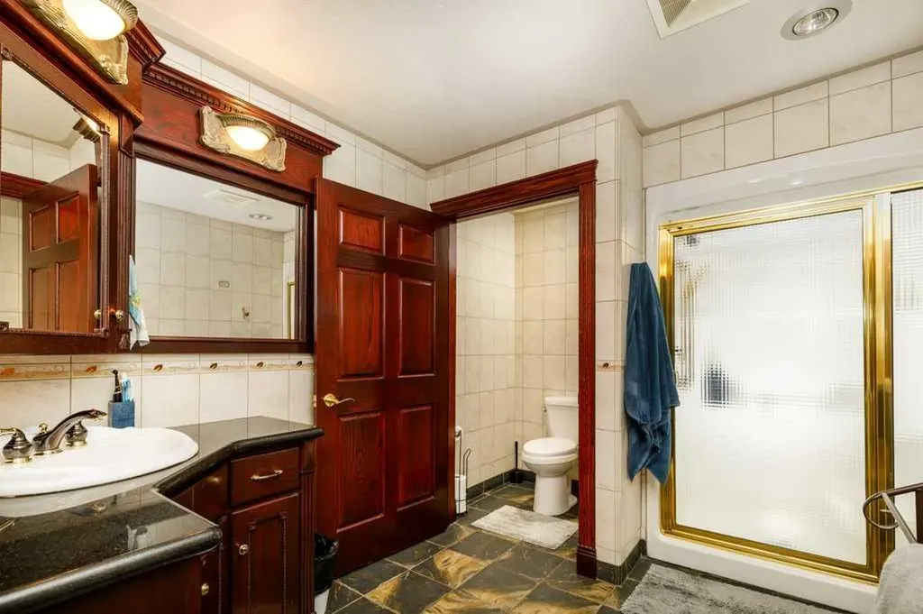 85 Oberlin Avenue Red Deer AB T4N 4X1