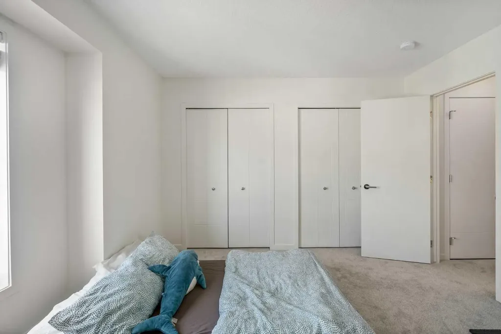 628 Copperstone Manor SE Calgary AB T2Z 5G4