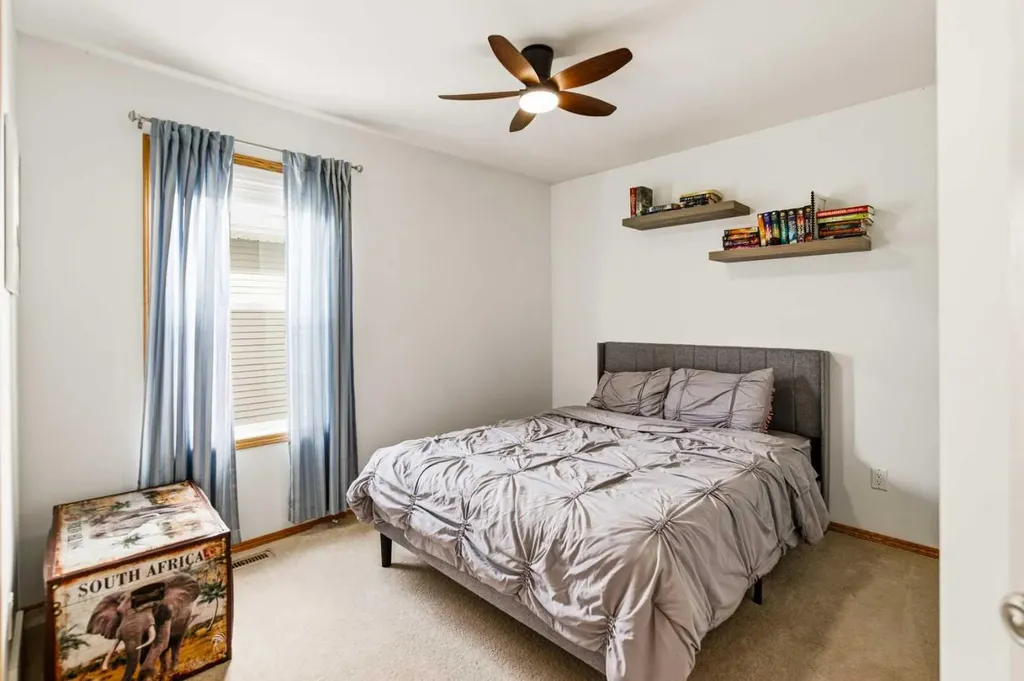22 Mcdougall Close Penhold AB T0M 1R0