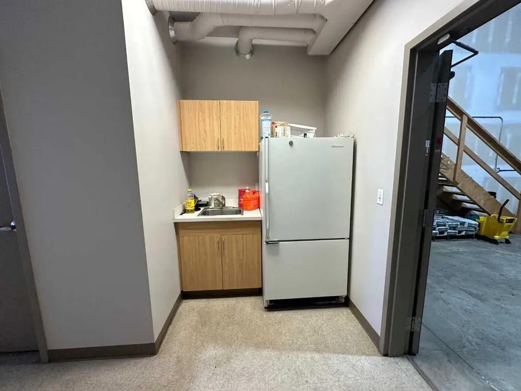 10322 74 Avenue Clairmont AB T8X 5A7