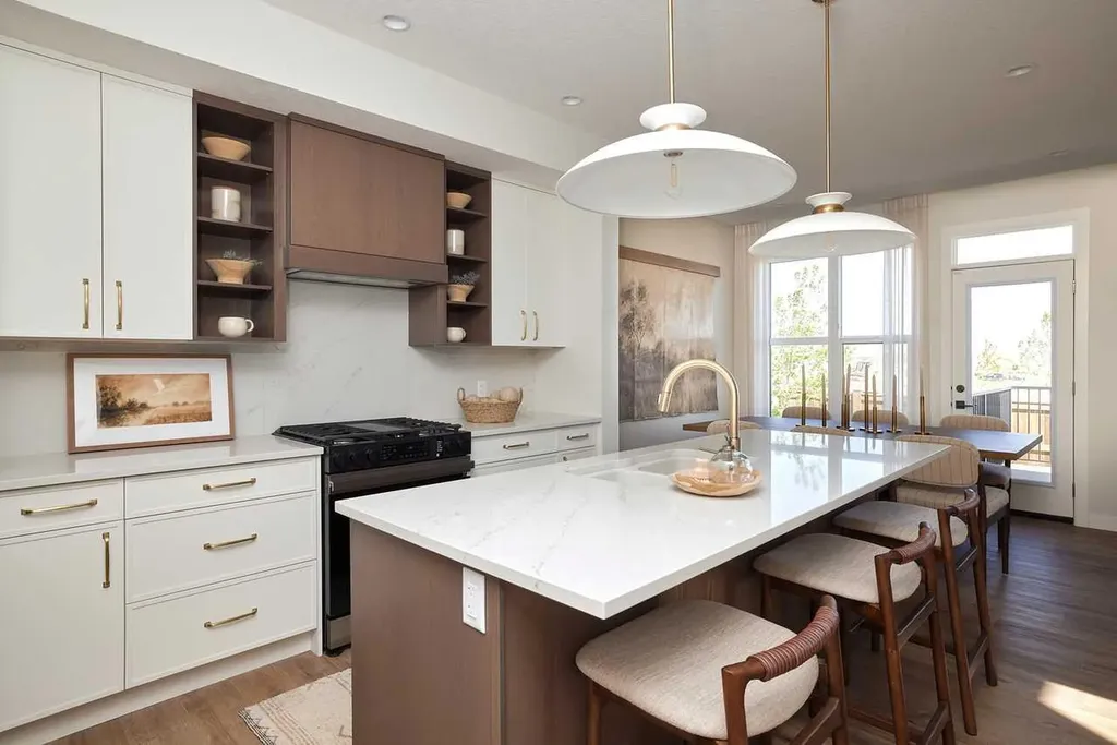9 Shawnee Passage SW Calgary AB T2Y1G4