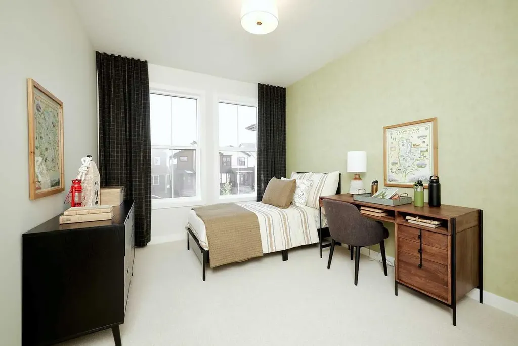 9 Shawnee Passage SW Calgary AB T2Y1G4