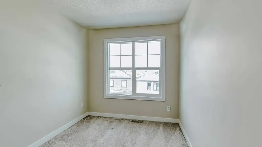 282 Alpine Avenue SW Calgary AB T2Y 0R8
