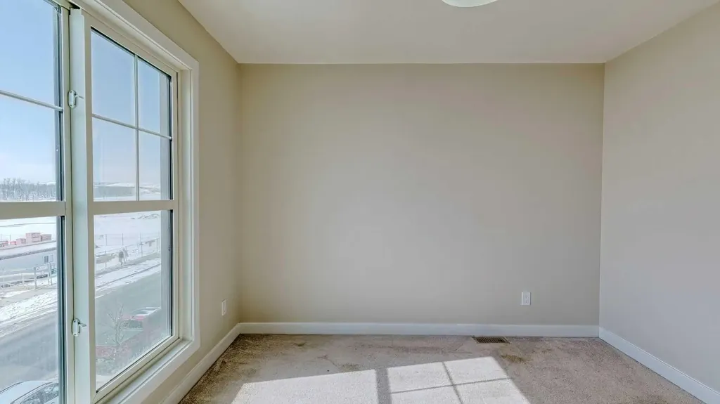 282 Alpine Avenue SW Calgary AB T2Y 0R8