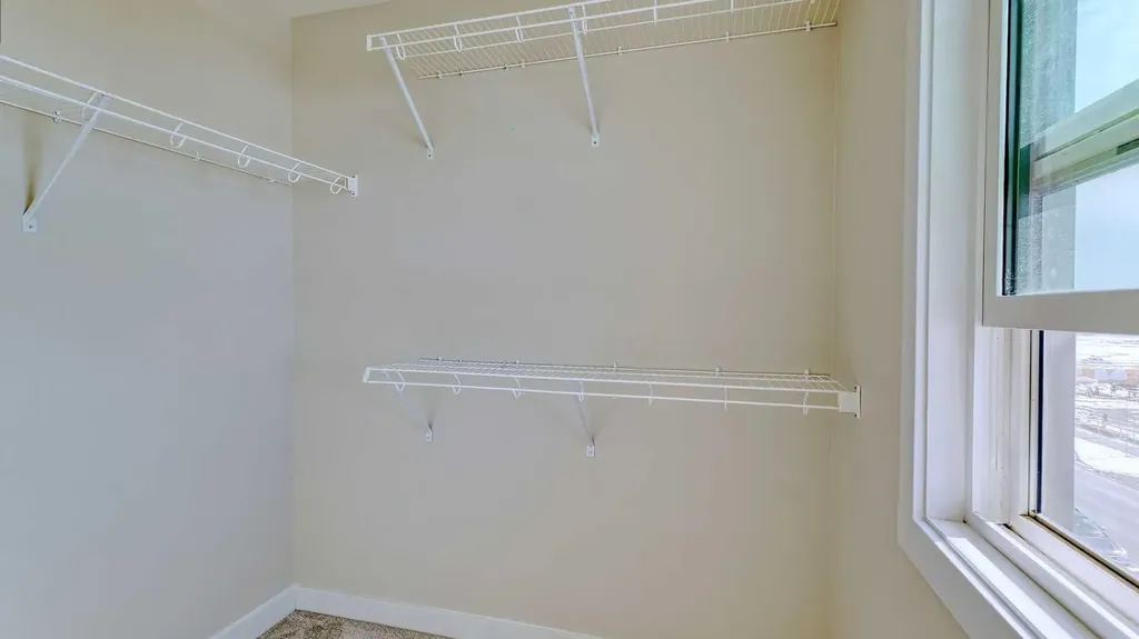 282 Alpine Avenue SW Calgary AB T2Y 0R8