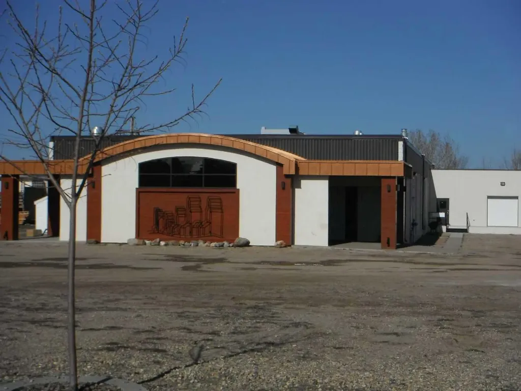 119 3 Avenue W Hussar AB T0J 1S0