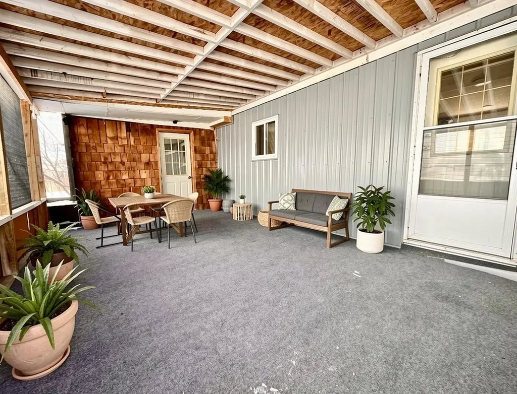 613 Iris Street Rosemary AB T0J 2W0