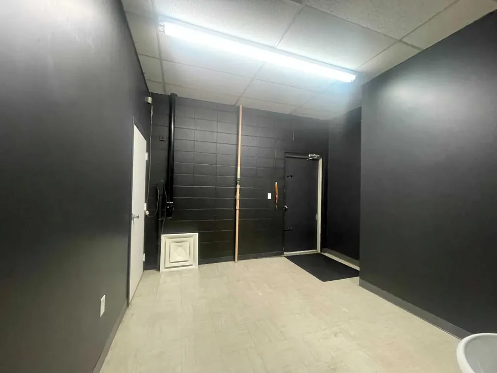 10018 101 Avenue Grande Prairie AB T8V0Y1