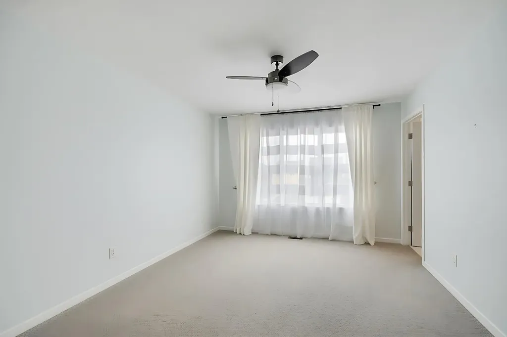 221 Ellen Way Crossfield AB T0M0S0