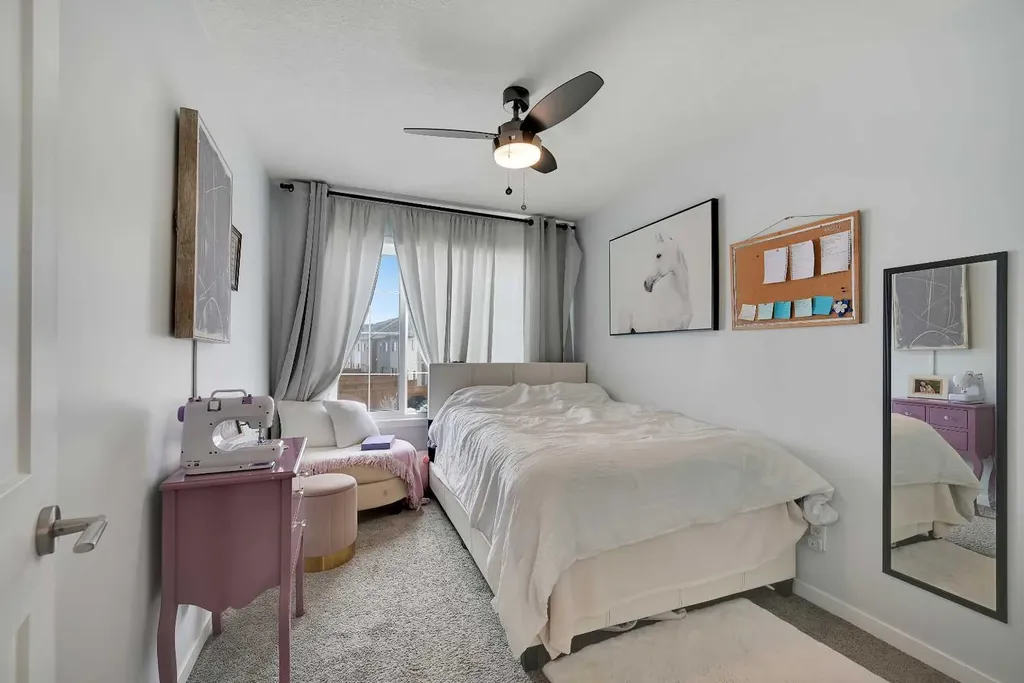 221 Ellen Way Crossfield AB T0M0S0