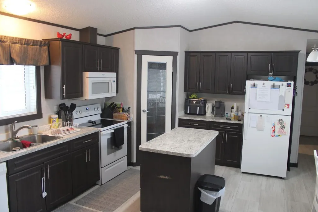 503 2 Avenue Turtleford SK S0M2Y0