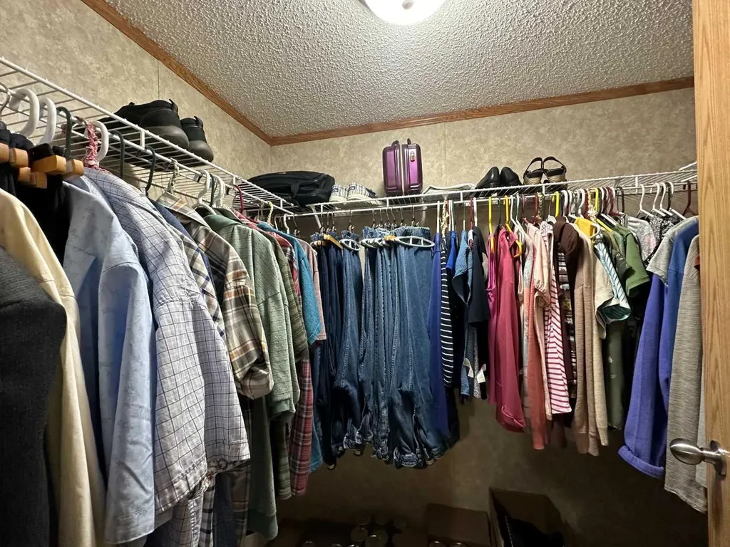 452 1st Street SW Falher AB T0H 1M0