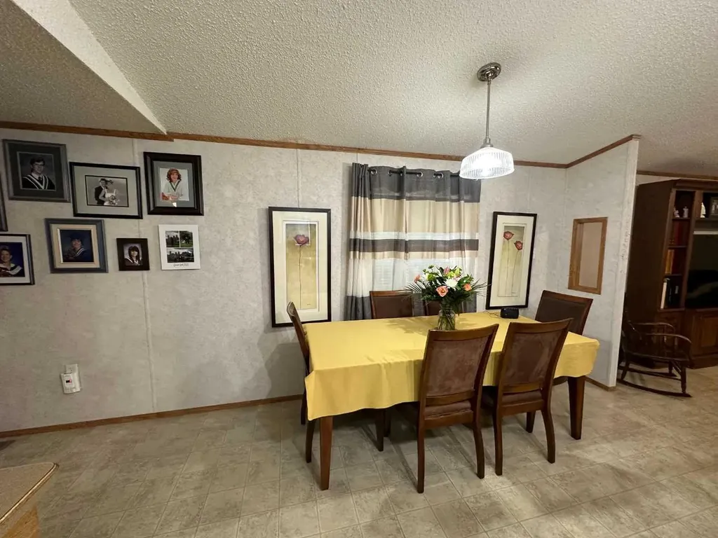 452 1st Street SW Falher AB T0H 1M0