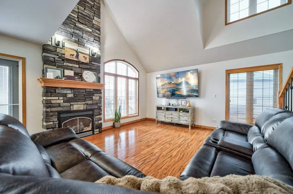 2222 Twp Road 7-5 Lundbreck AB T0K 0H0