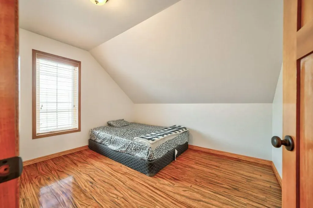2222 Twp Road 7-5 Lundbreck AB T0K 0H0