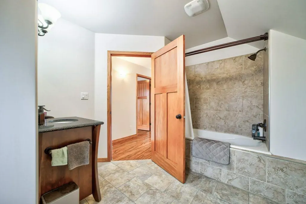 2222 Twp Road 7-5 Lundbreck AB T0K 0H0