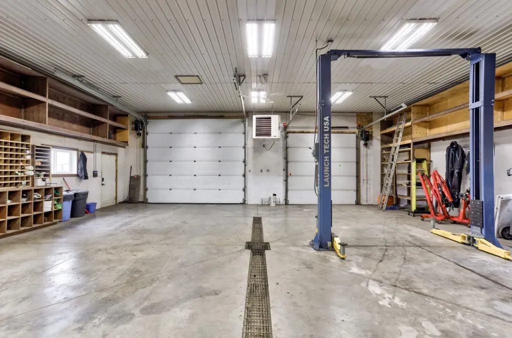 2222 Twp Road 7-5 Lundbreck AB T0K 0H0