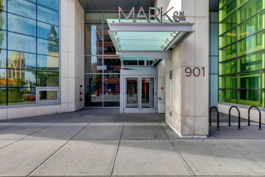 901 10 Avenue SW Calgary AB T2R0B5