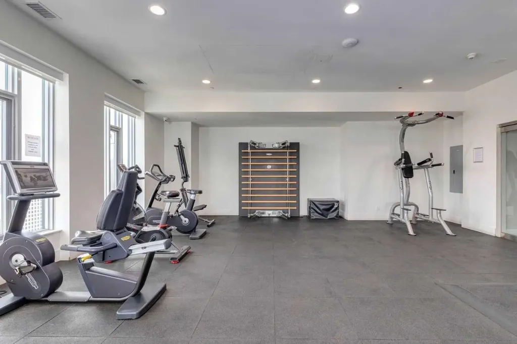 901 10 Avenue SW Calgary AB T2R0B5