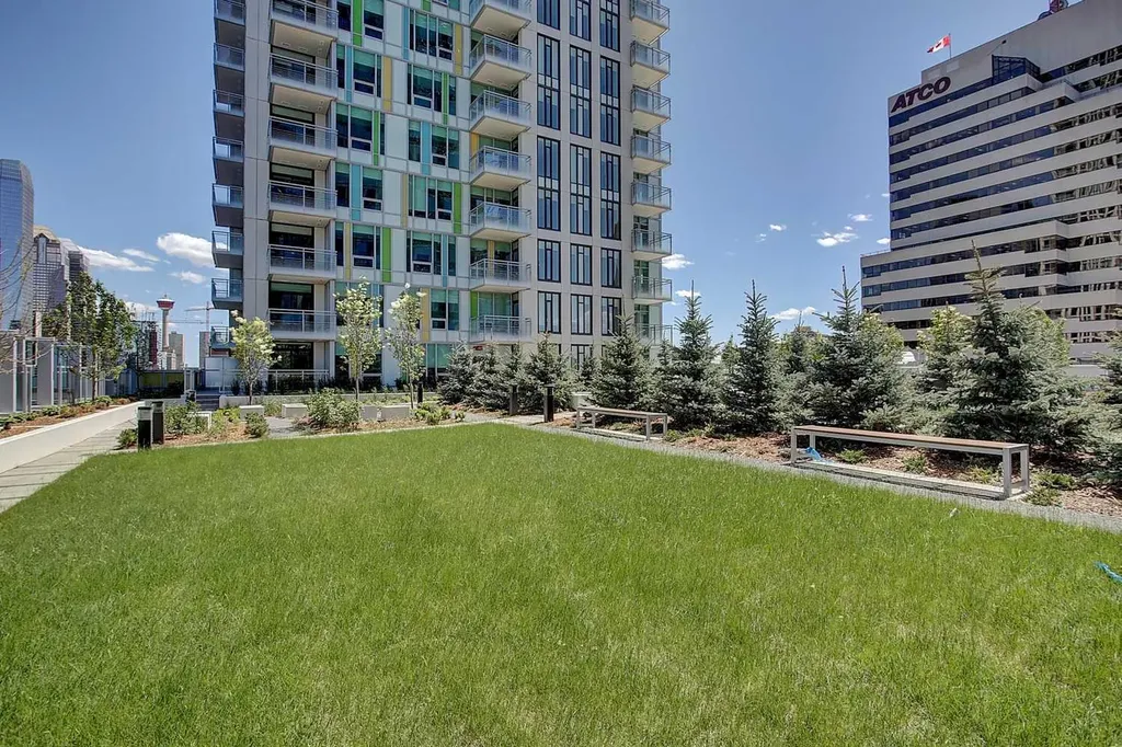 901 10 Avenue SW Calgary AB T2R0B5