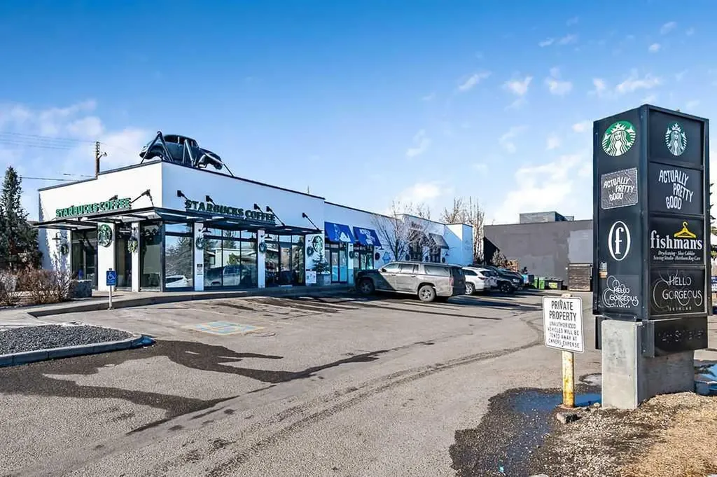 2220 16a Street W Calgary AB T2T 4K2