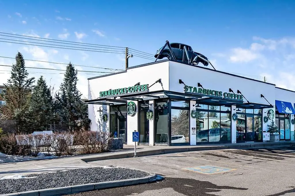 2220 16a Street W Calgary AB T2T 4K2
