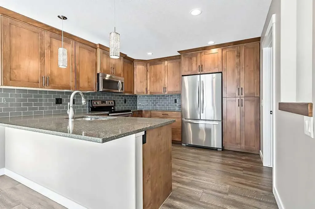 192 Ridgestone Lane Diamond Valley AB T0L 0H0