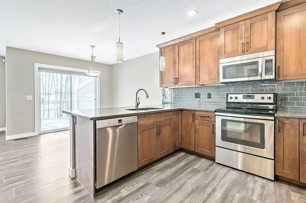 192 Ridgestone Lane Diamond Valley AB T0L 0H0