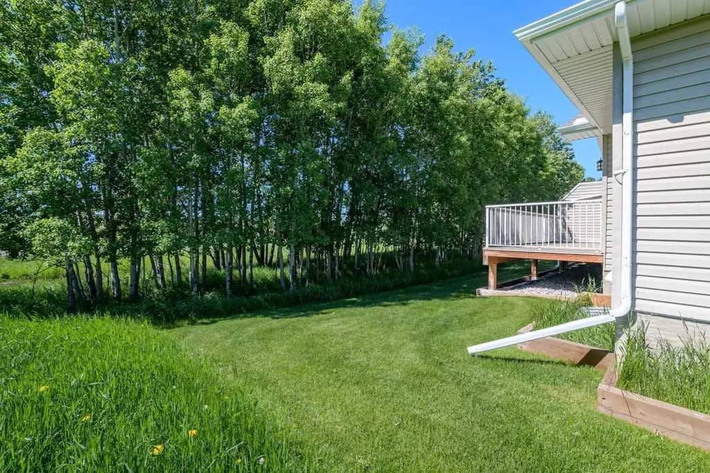 192 Ridgestone Lane Diamond Valley AB T0L 0H0