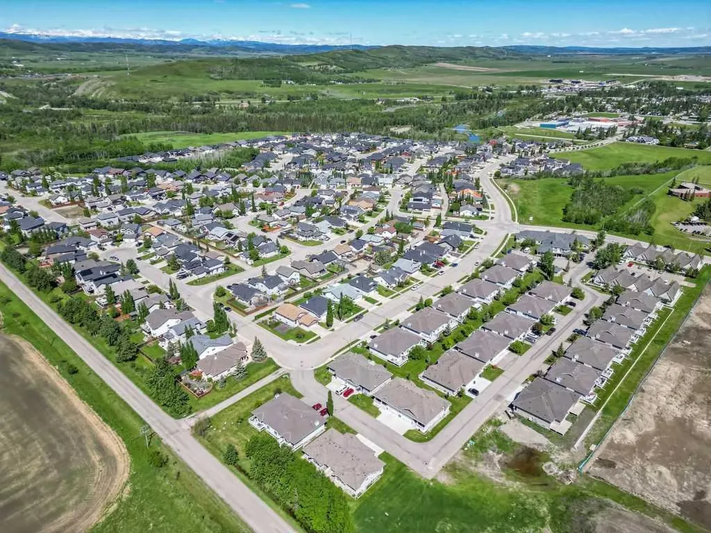 192 Ridgestone Lane Diamond Valley AB T0L 0H0