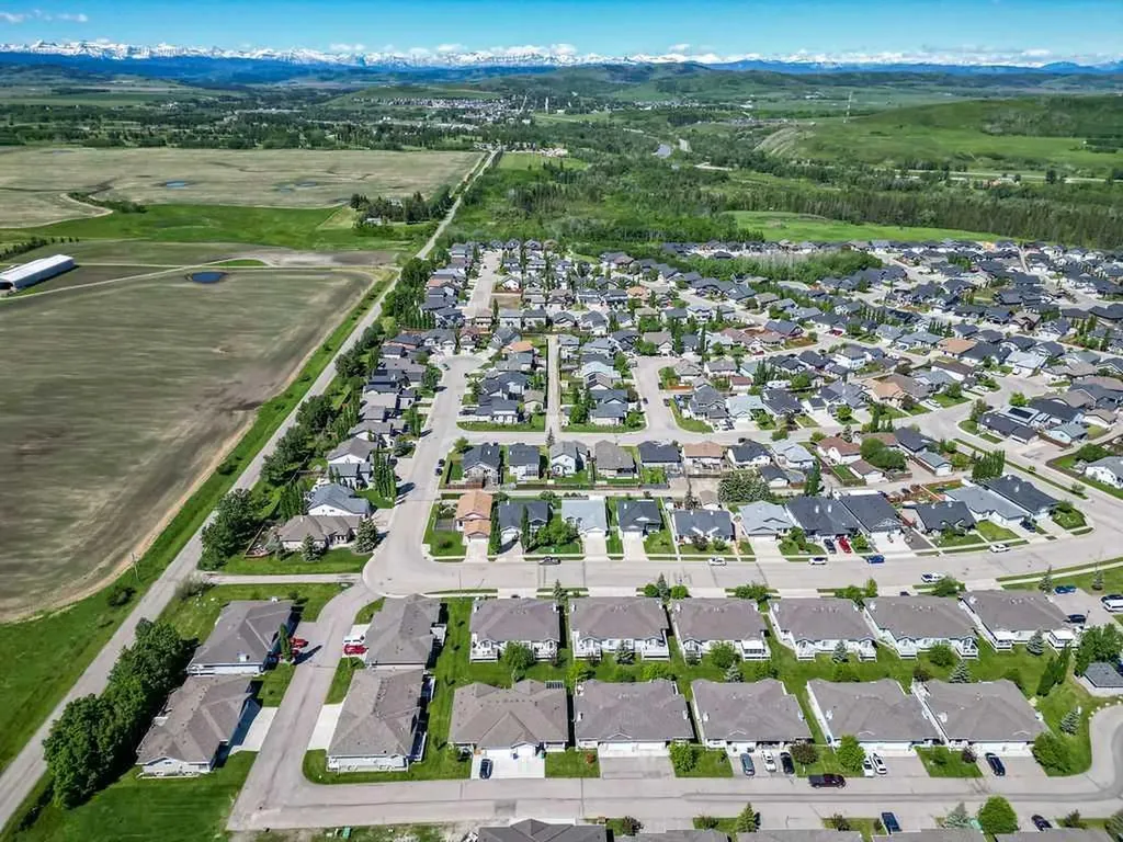 192 Ridgestone Lane Diamond Valley AB T0L 0H0