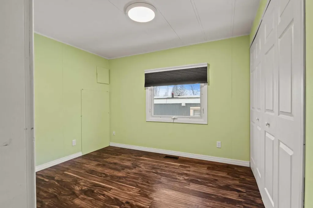 227 2 Avenue SE Diamond Valley AB T0L 0H0