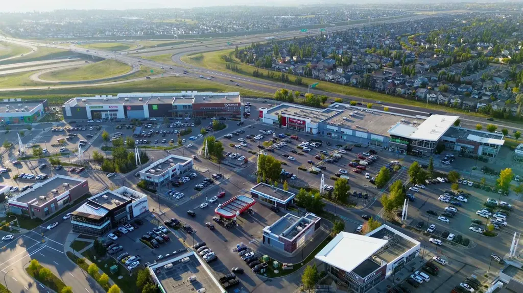 7468 202 Avenue SE Calgary AB T3S 0E7