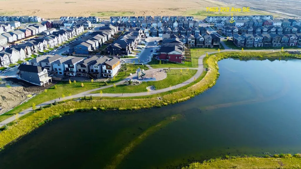 7468 202 Avenue SE Calgary AB T3S 0E7