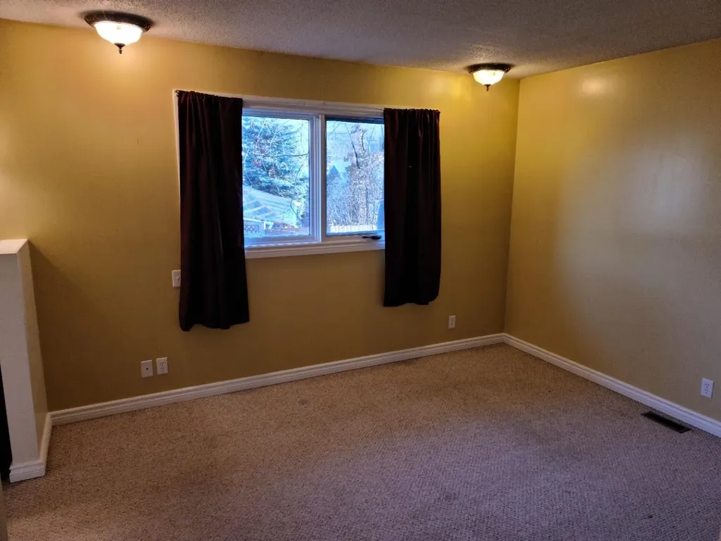 7413 96 Street Peace River AB T8S 1E4