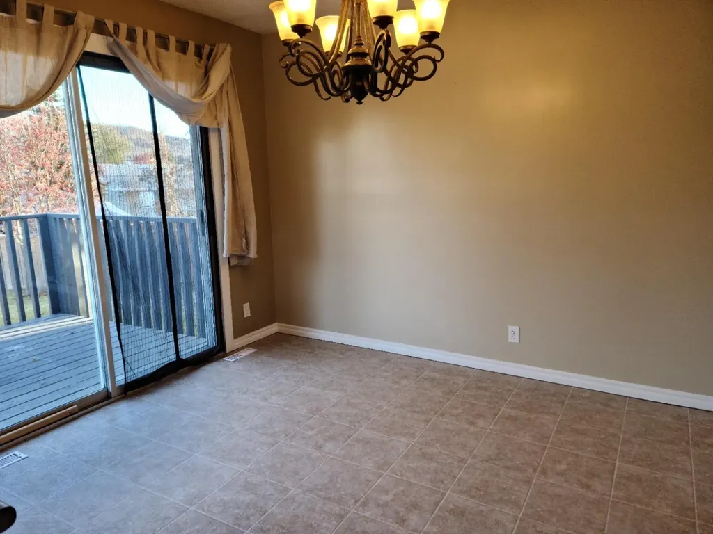 7413 96 Street Peace River AB T8S 1E4