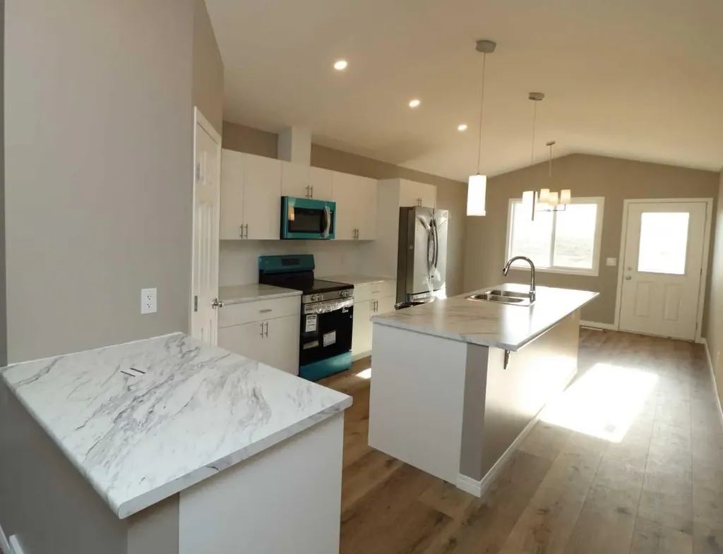 443 Henricks Drive Irricana AB T0M 1B0