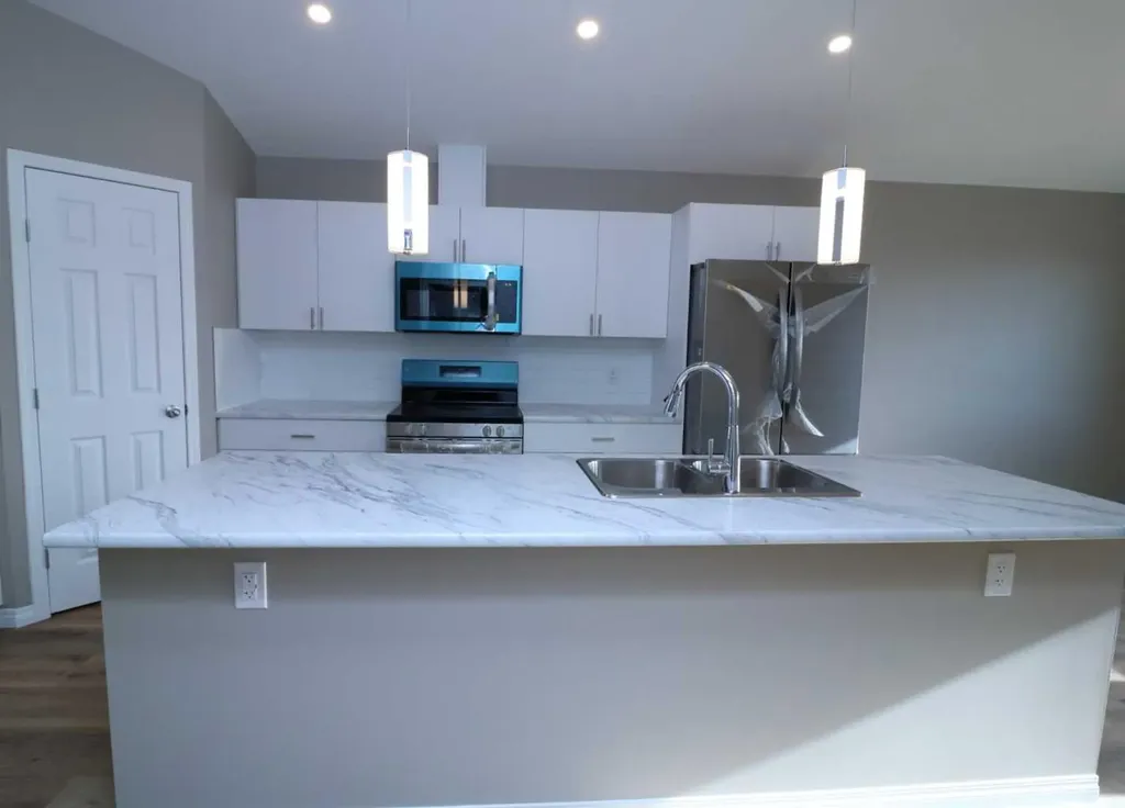 443 Henricks Drive Irricana AB T0M 1B0