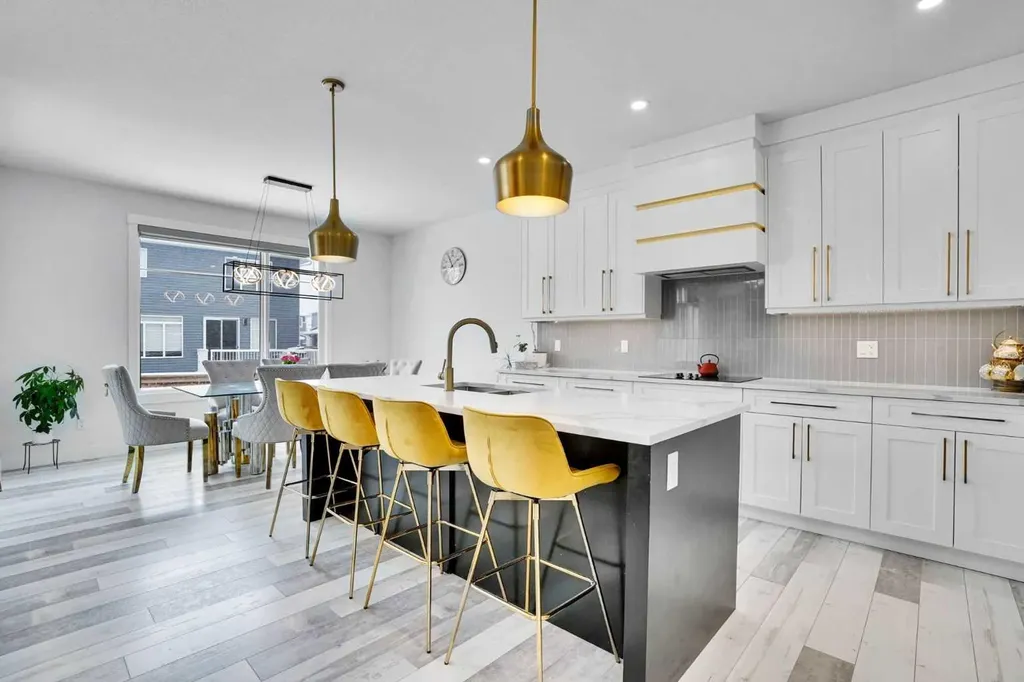 103 Sandpiper Park Chestermere AB T1X 1Y8