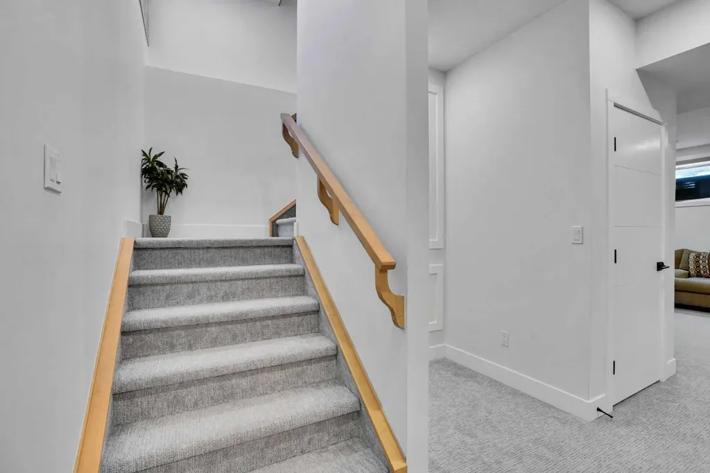 103 Sandpiper Park Chestermere AB T1X 1Y8